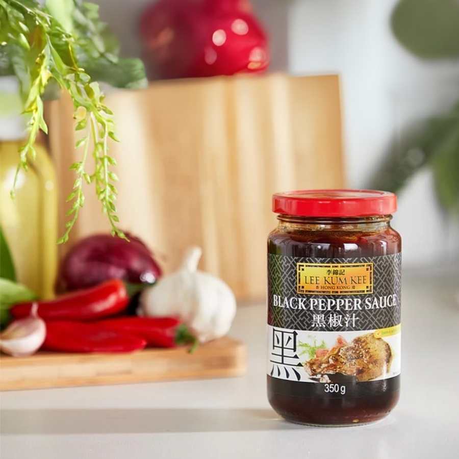 Lee Kum Kee Black Pepper Sauce 350g (Sot Tieu Den) - Image 3
