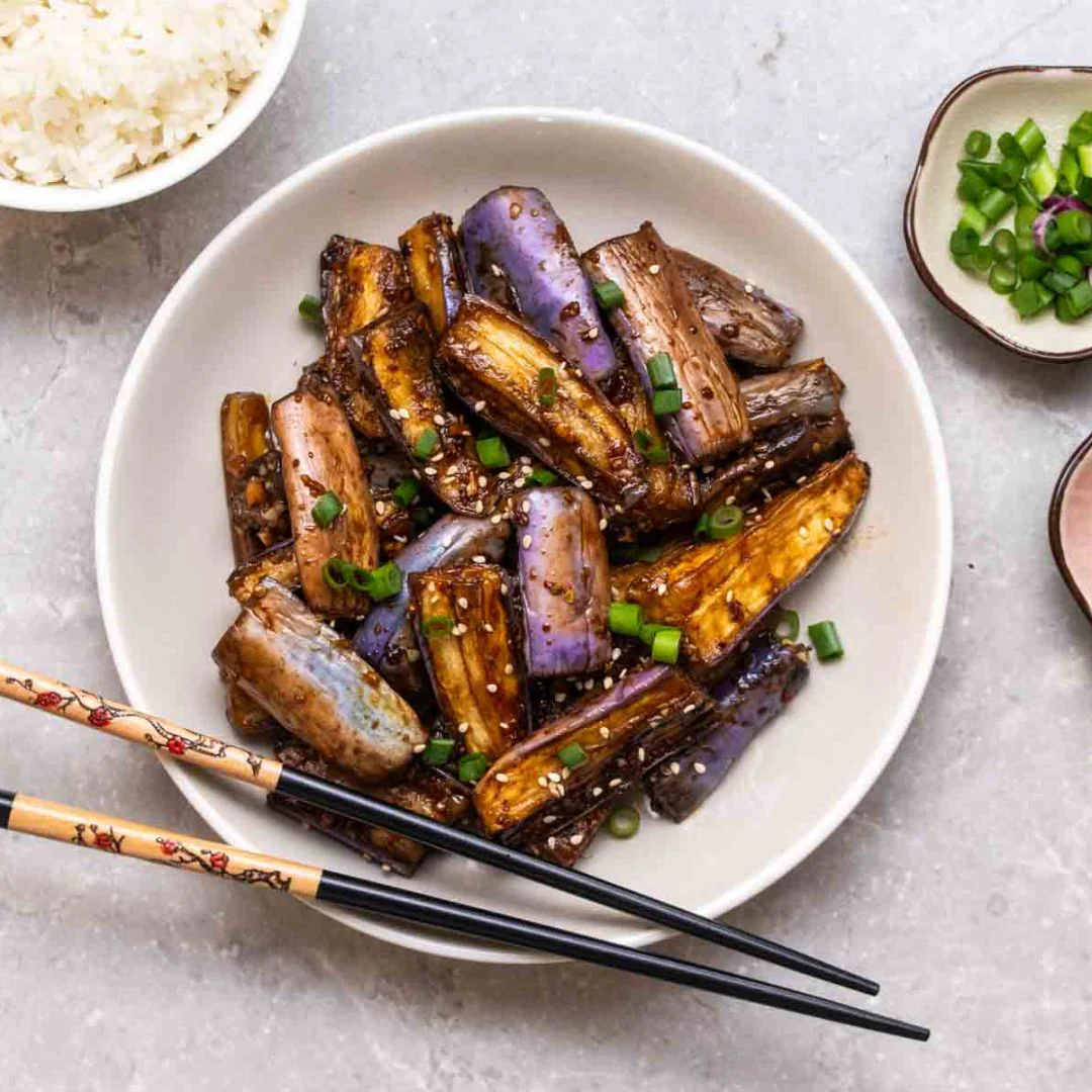 Lee Kum Kee Ready Sauce Spicy Garlic Egg Plant 80g - Image 3