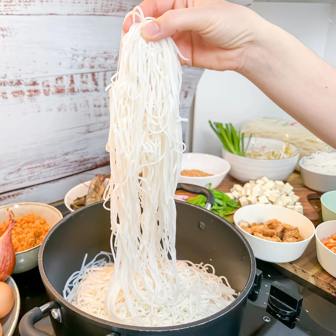 Osha Rice Stick 5mm 375g Pad Thai Noodle (Bánh Phở Khô) - Image 2